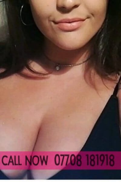 Isabelle Escort Leeds