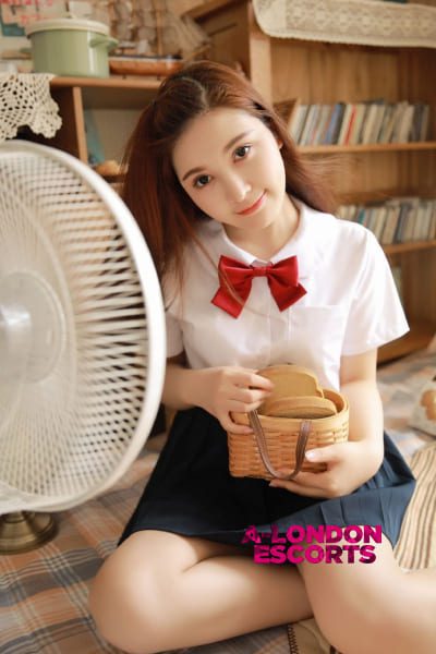 Gloria Escort London