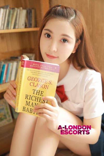 Gloria Escort London