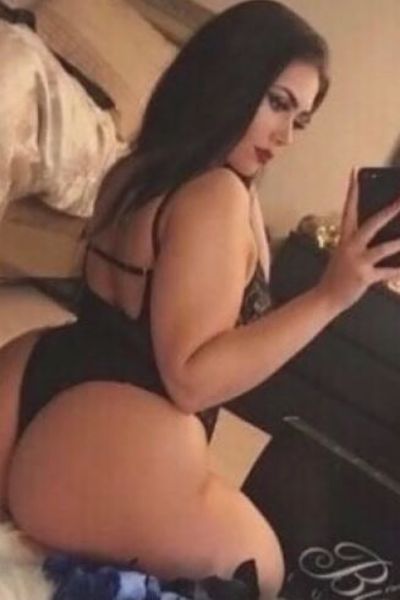 Laura Escort Milton Keynes