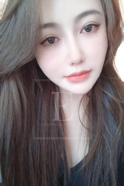 Lilly Escort London