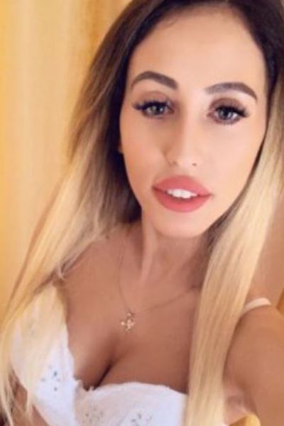 Maya Escort Derry