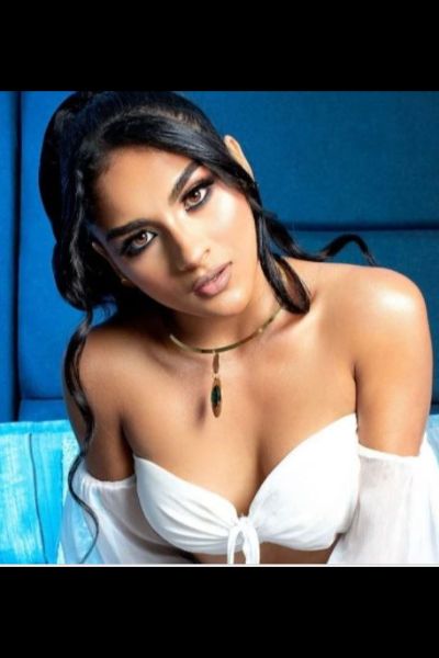 Sara Escort Gloucester