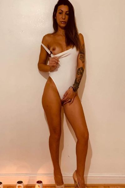 Samira Escort Bangor