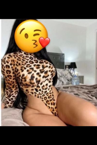 Julia Escort Aylesbury