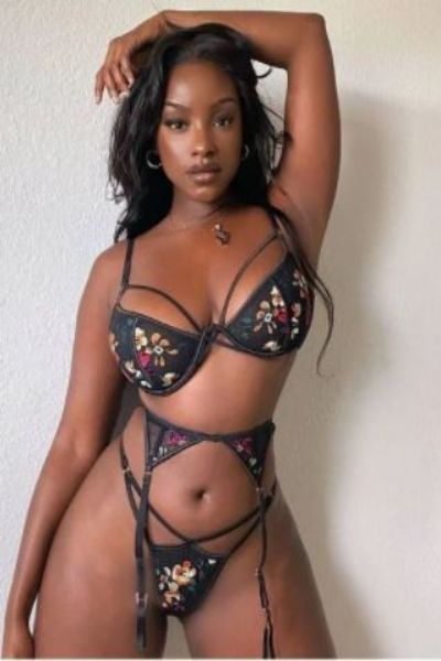Mahia Escort Brighton