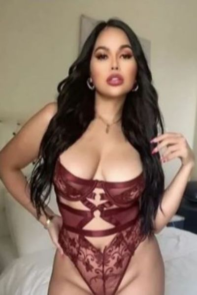 Simina Escort Renfrewshire