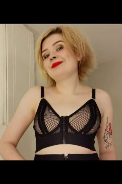Lily Escort Carlisle