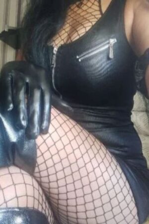 leather and fishnets Dublin Escort