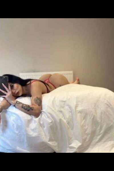Juliana Escort Dundee