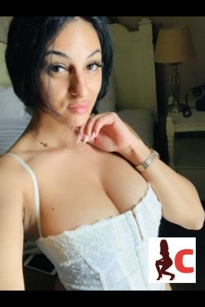 Elisabeta Escort Meath
