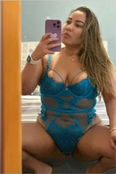 Brazilian Escort in Hamilton in blue lingerie