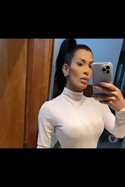 Julia Escort Craigavon