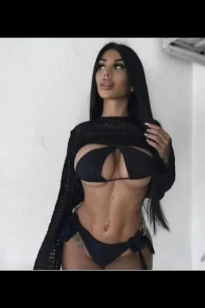 Mellisa Escort Motherwell