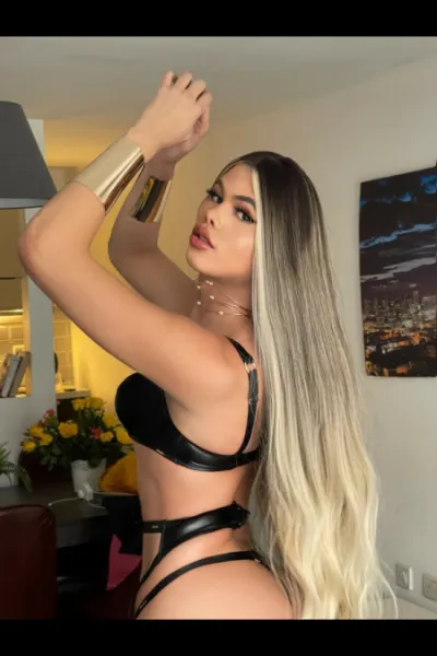 Kendall Escort London