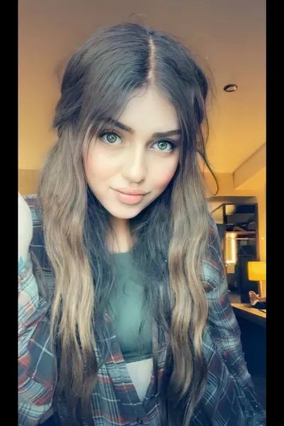 Kylie Escort London