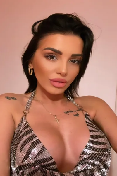 Gabriela Escort London