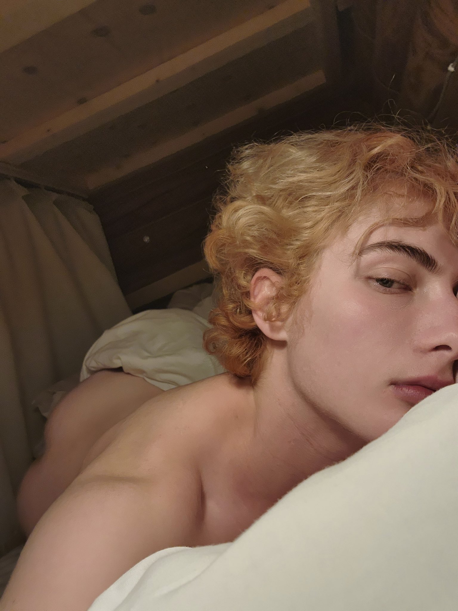 Naked TS Dublin Escort