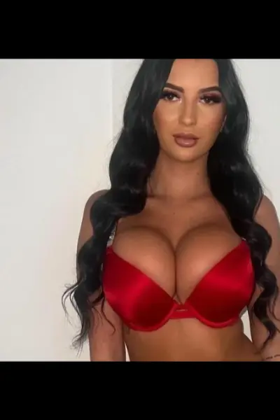 Anne Escort Edinburgh