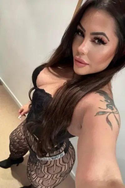 Ariana Escort Edinburgh