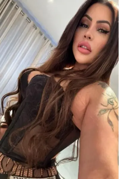 Ariana Escort Edinburgh
