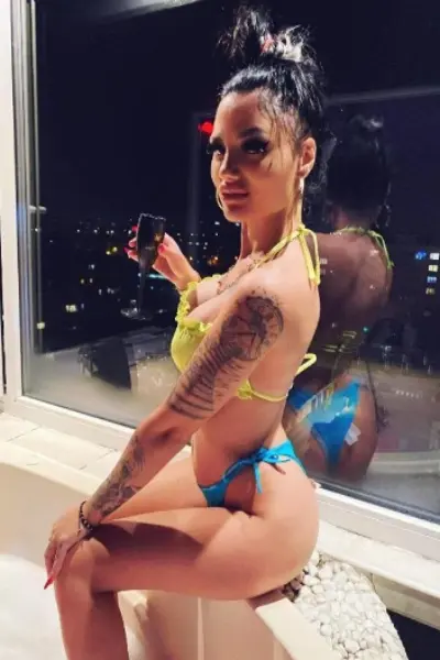 Beatrice Escort Surrey