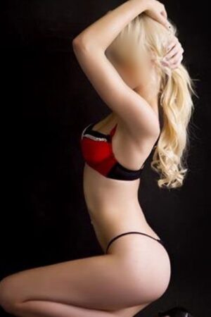 Petite blonde Cardiff escort
