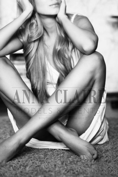 Anna Escort London