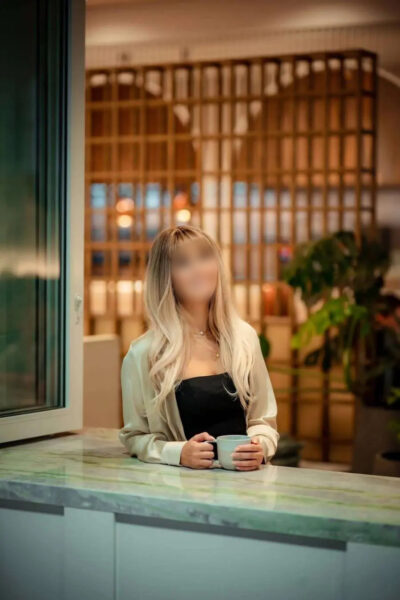 Genevieve West Escort Manchester