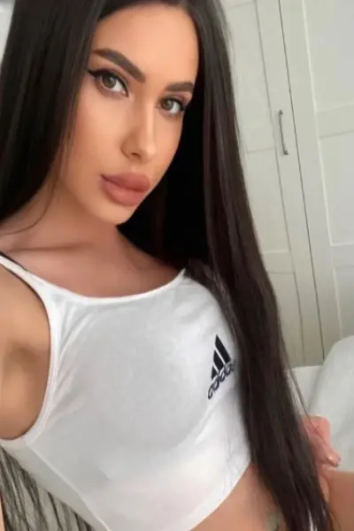 Anna Escort London