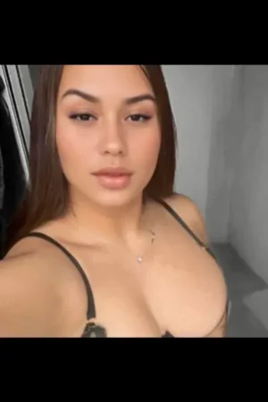 Busty Rhondda escort