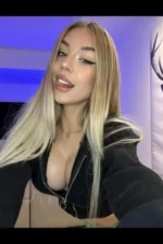 Busty blonde London escort