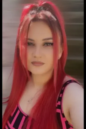 Swindon Escort with dyed red hair