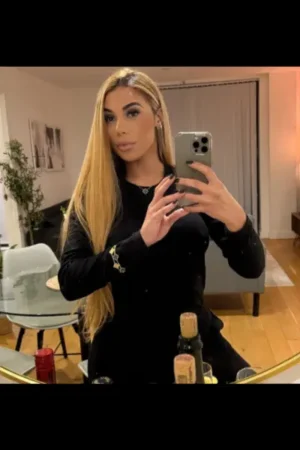 Blonde Birmingham escort taking a selfie