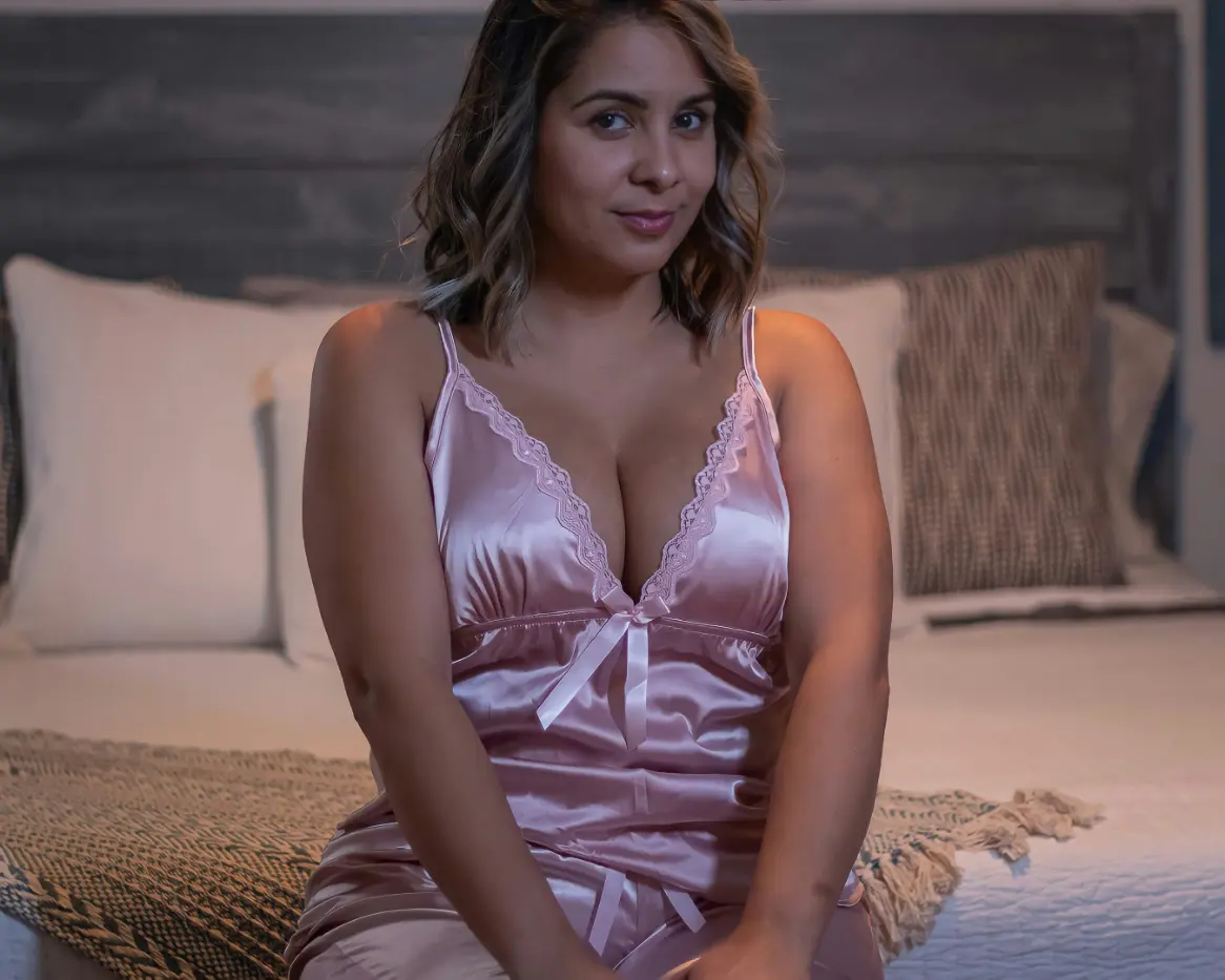 Curvy Chester escort in a pink nightie