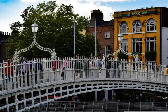 The Ha'penny bridge Dublin