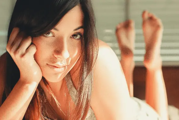 Brunette Motherwell Escort
